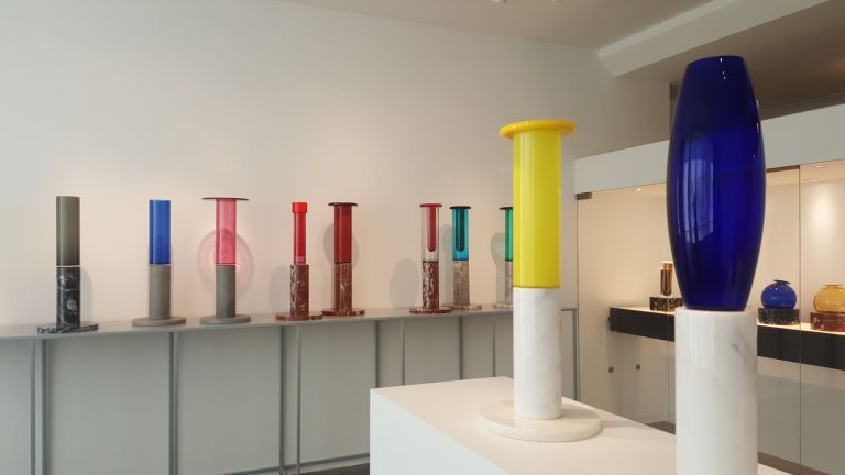 Ettore Sottsass il vetro, exhibition view at Le Stanze del Vetro, Venezia 2017