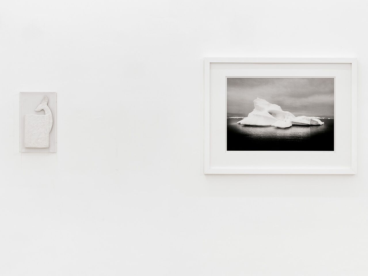 Iginio Iurilli, Moby Dick, 1998. Courtesy Ettore Chiurazzi - Francesco Bosso, Diamond (Greenland), 2015. Courtesy l’artista. Photo © 2017 Marino Colucci-Sfera