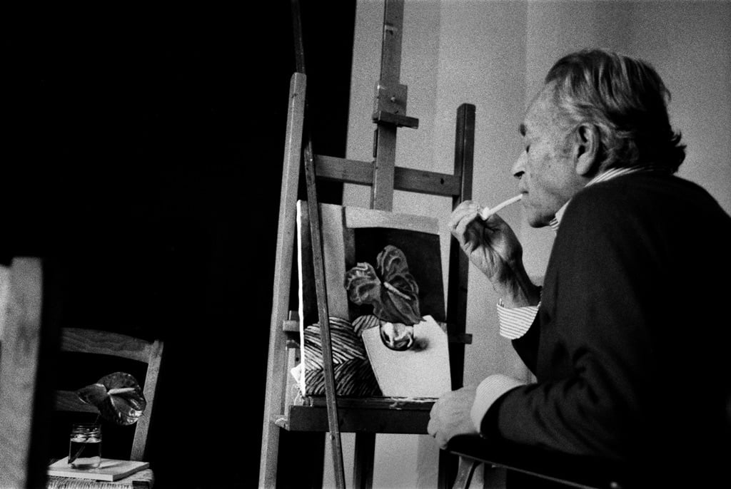 Letizia Battaglia, Renato Guttuso nel suo studio, Palermo 1985. Courtesy l'artista