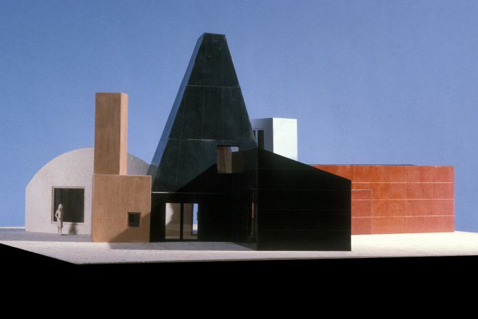 Model of Winton Guest House, Wayzata, Minnesota, Frank Gehry, 1982–1987. Frank Gehry Papers. The Getty Research Institute
