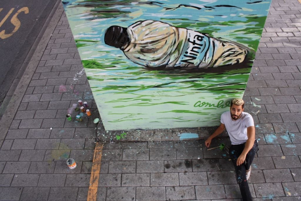 3 km di murales sulla Sopraelevata di Genova: 100 street artist per 100 piloni