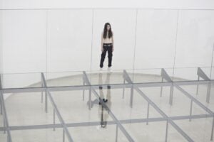Faust, la performance dell’artista Anne Imhof alla Biennale di Venezia 2017 diventa un disco