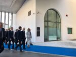 Giovanna Malandri accompagna le autorità nel nuovo percorso del Maxxi - foto Maxxi via Fecebook