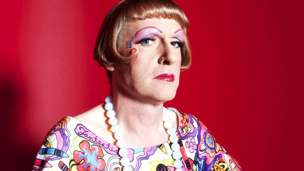 Quel vulcano di Grayson Perry. Che fra un travestimento e l’altro s’inventa un palazzo per artisti