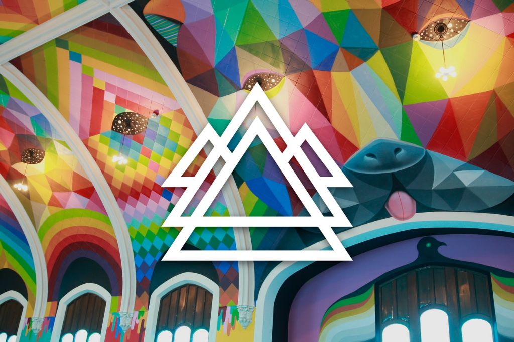 La pittura psichedelica di Okuda trasforma in opera d’arte la Chiesa Internazionale della Cannabis