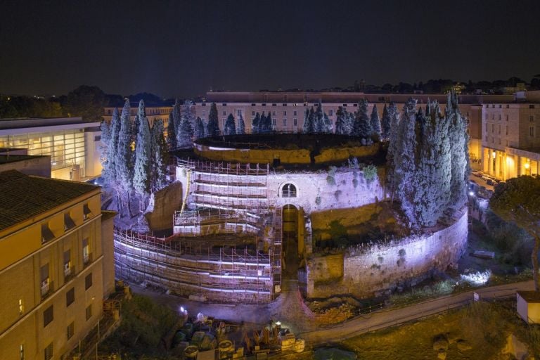 Rinascita del Mausoleo di Augusto, Roma Capitale e Fondazione TIM, notturno