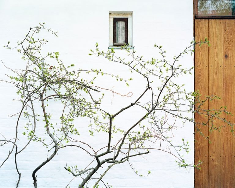 Takashi Homma, Alvar Aalto's House, Finland, 2002 ©Takashi Homma, Courtesy Taro Nasu/Viasaterna