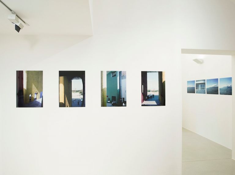 Takashi Homma. La città narcisista. Exhibition view at Viasaterna, Milano 2017. Courtesy Viasaterna