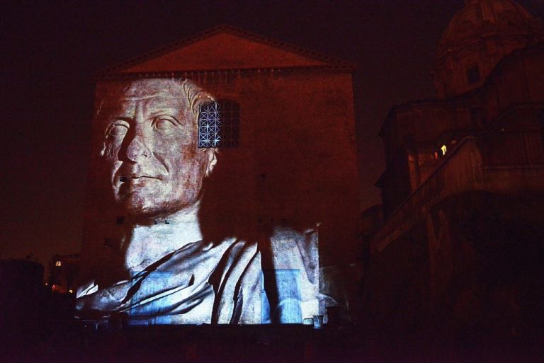 Viaggio nell'Antica Roma, il Foro di Cesare