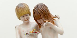 L'opera "incriminata" Naked di Jeff Koons
