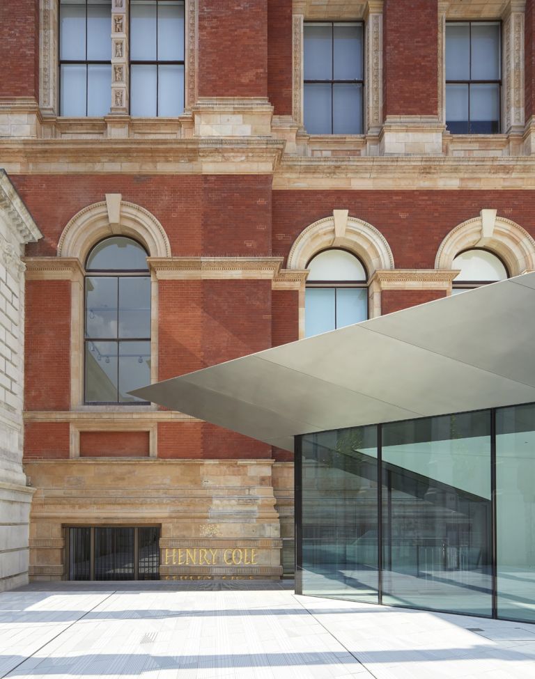 The Henry Cole Wing and café, the V&A Exhibition Road Quarter, designed by AL_A ©Hufton+Crow