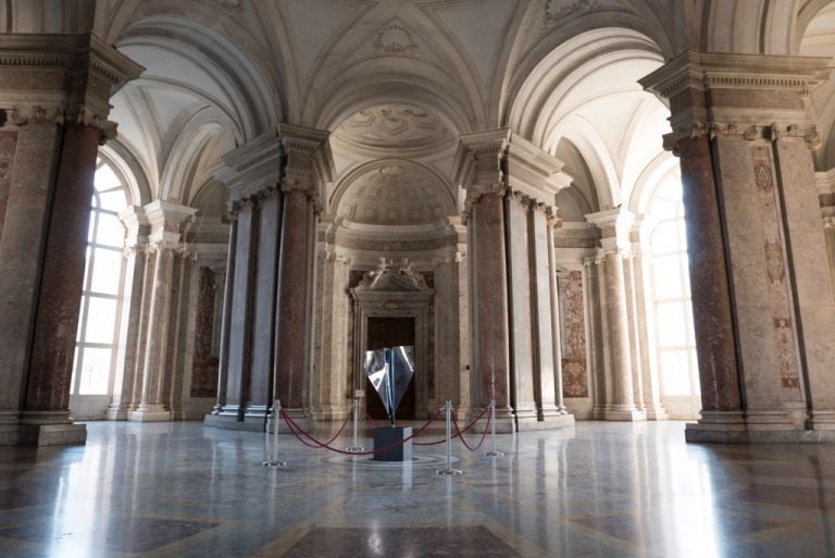 Daniele Sigalot. Tutto è già vostro. Exhibition view at Reggia di Caserta, 2017