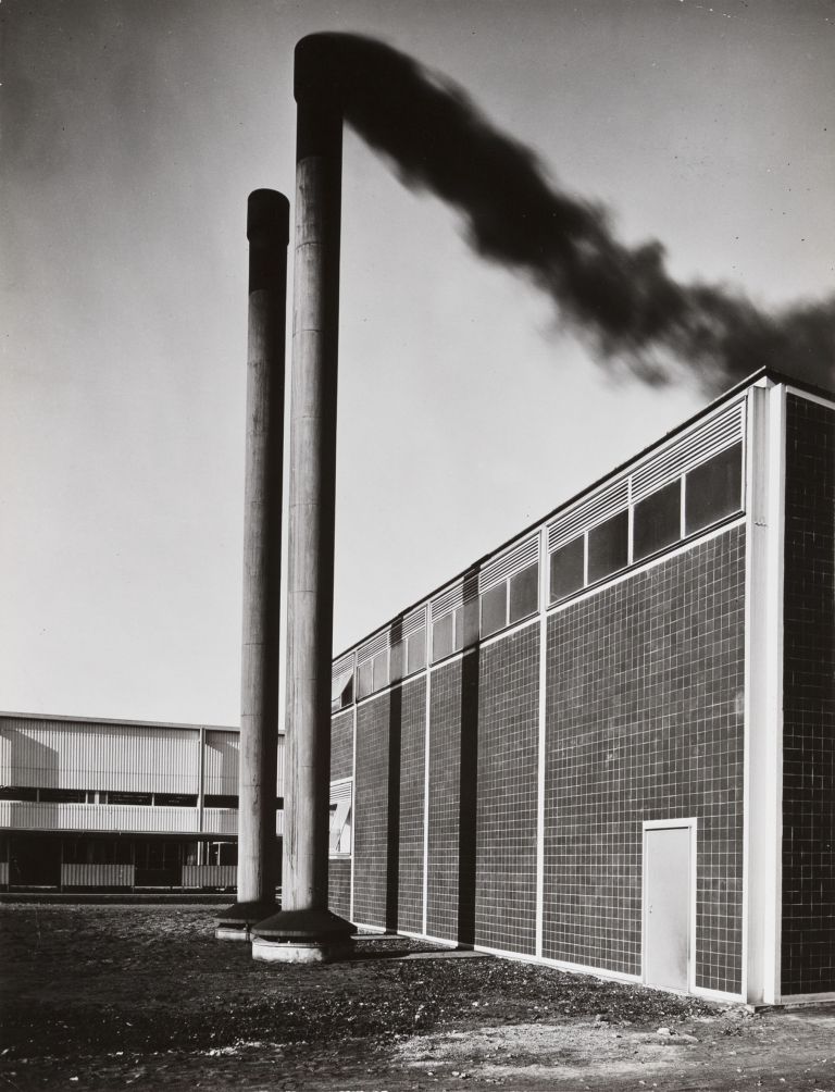 Franz Lazi, Fabbrica di fazzoletti Blumberg, architetto Egon Eiermann, 1951 © Franz Lazi