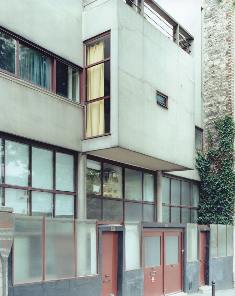 Guido Guidi, Maison Planeix, 2003, stampa a contatto, 20 x 25 cm