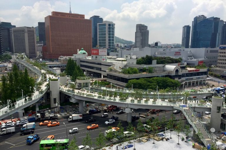 Seoullo 7017 Non solo New York. Tutte le città possono avere le loro High Line. Il progetto si diffonde