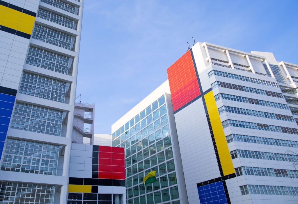 Un viaggio in Olanda sulle tracce di De Stijl. 7 hotel celebrano i 100 anni del movimento