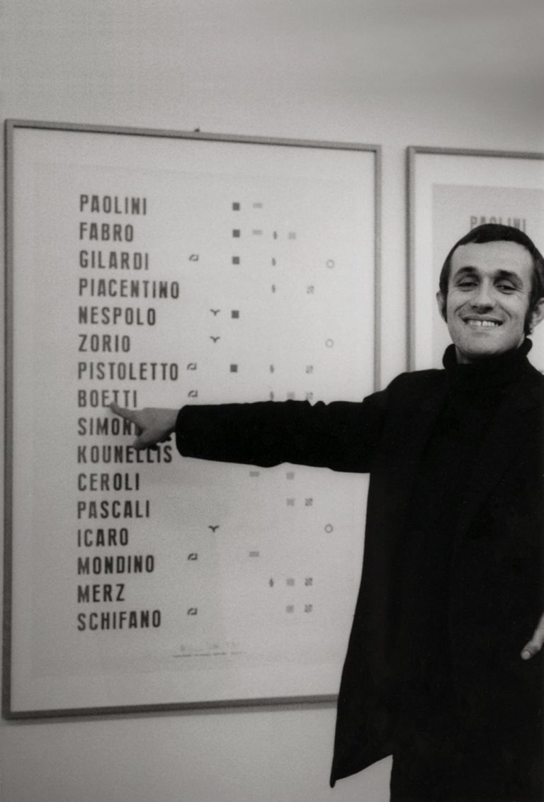 Alighiero Boetti, Manifesto, Galleria Toselli, 1972. Fotografia Paolo Mussat Sartor