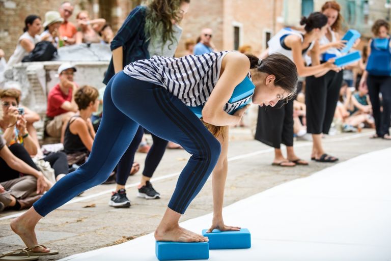 Benoit Lachambre, That Choreographs Us , photo Andrea Avezzù (1)