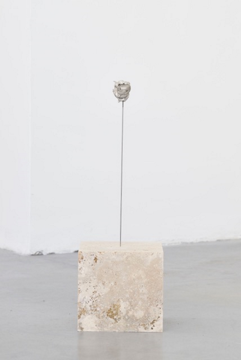 David Prytz, Mond allein, 2017, mixed media, 61 x 20 x 18 cm, photo Roberto Apa, courtesy of the artist and Galleria Mario Iannelli