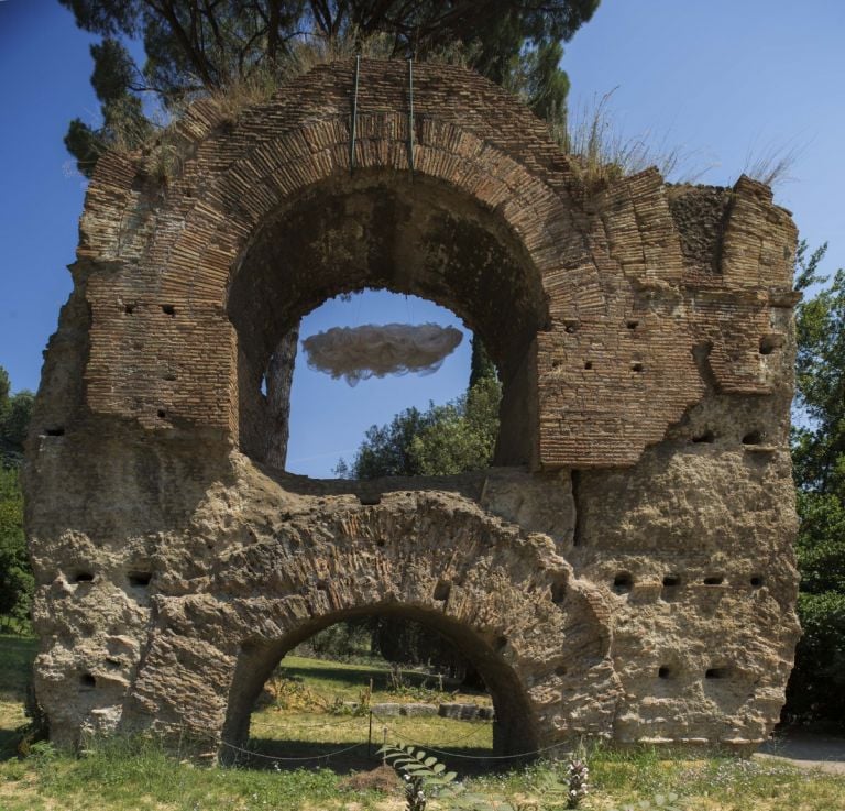 Denis Santachiara, Nuvola Rosa, 2008, photo Andrea Jemolo