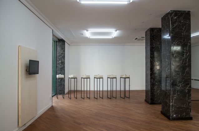 Fabrizio Bellomo, Villaggio Cavatrulli, exhibition view at Planar Gallery, Bari 2017