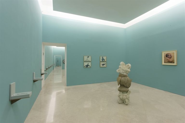 Veduta dell'allestimento PERLA POLLINA, 1996 – 2016, Madre Museo d'arte contemporanea Donnaregina, Napoli, 2017, courtesy Collezione Charlott Feng Ford; Fondazione Donnaregina per le arti contemporanee, Napoli, photo © Amedeo Benestante