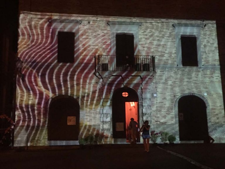 Videomapping, Aesop studio, Blooming, Festival di arti numeriche e culture digital, Pergola 2017