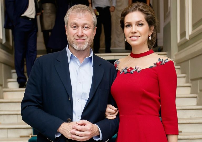 Abramovich divorzia dalla gallerista Dasha Zhukova. Quale futuro per Garage e collezione?