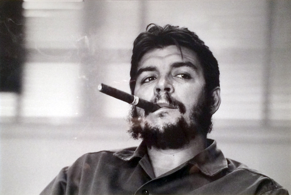 Che Guevara racconta Hiroshima. In mostra a Tokyo una rara foto scattata dal Che in Giappone