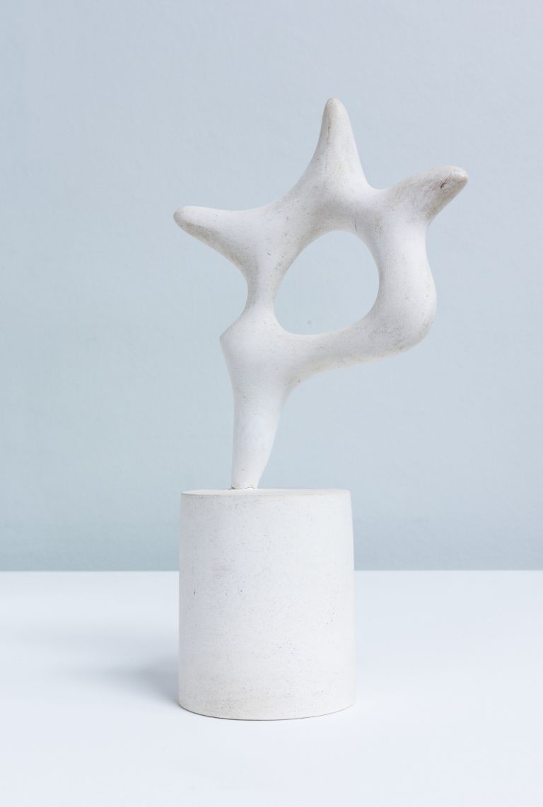 Jean Arp, Star, 1939. Photo Marjon Gemmeke