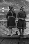 Knut Stokmo, Sámi girls, 1960. Photo courtesy Perspektivet Museum