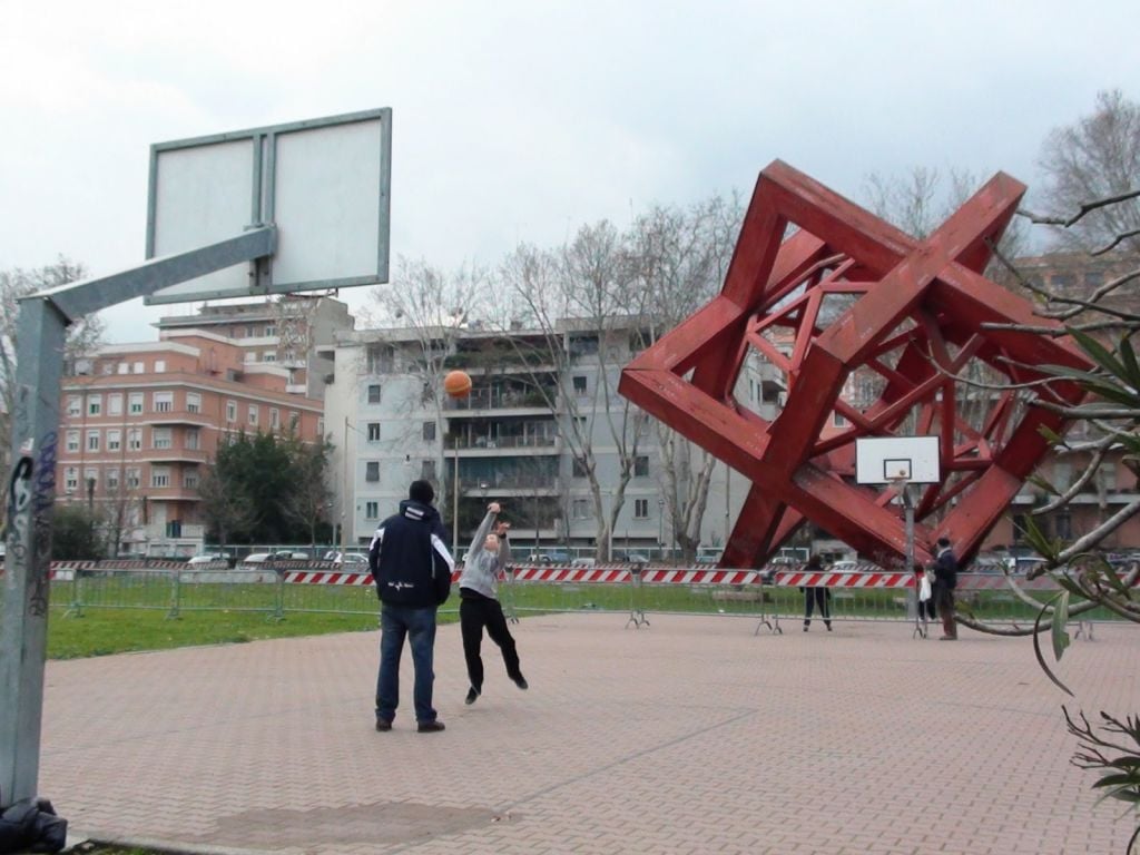 Mario Ceroli, Goal, 1990. Ph. by nicerome, 2011