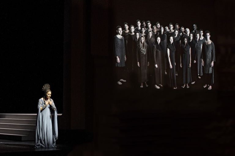 Giuseppe Verdi/Aida/ Premiere 6.agosto 2017/Riccardo Muti: direzione d’orchestra, Shirin Neshat:Regia, Anna Netrebko:Aida © Salzburger Festspiele / Monika Rittershaus