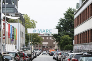 Milano: l’argentino Daniel González porta il mare e le montagne a Lambrate