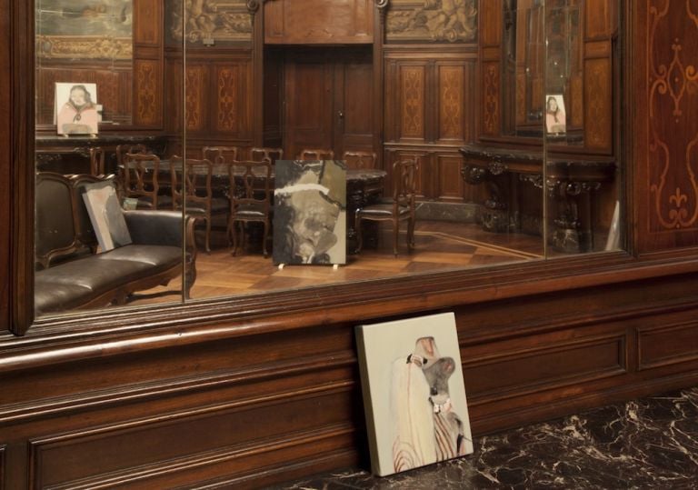 Guglielmo Castelli, Asomatognosia, 2017, Installation view, Sala Reale, Torino Porta Nuova, courtesy dell'artista, Treti Galaxie e Francesca Antonini Arte Contemporanea. Foto Sebastiano Pellion Di Persano