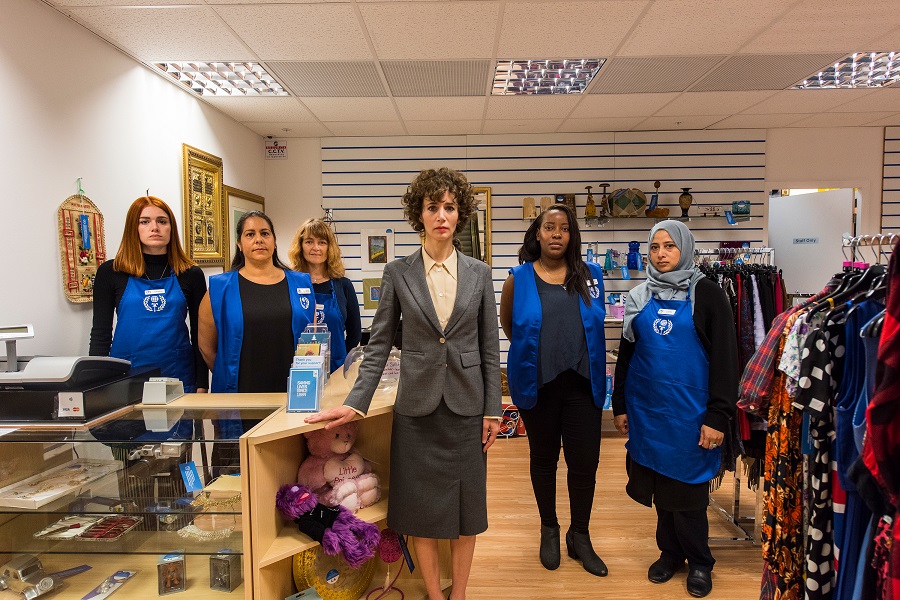 Miranda July apre un charity shop interculturale dentro Selfridges a Londra