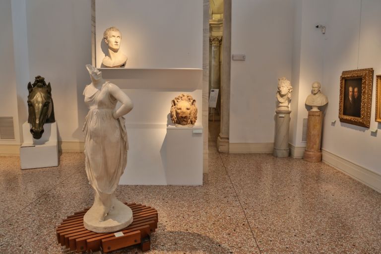 Museo Civico, Bassano del Grappa, salone canoviano