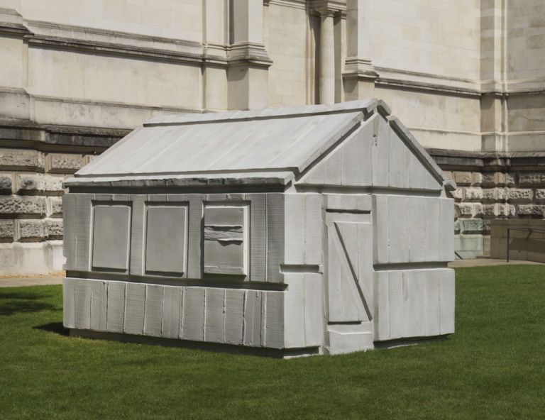 Scultura, vuoto, emotività. Rachel Whiteread a Londra
