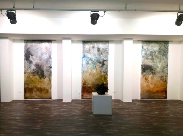 Showcase Sarah Jérôme. Exhibition view at Fondazione Museo Pino Pascali, Polignano a Mare 2017