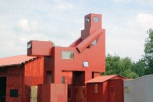 Il Louvre vieta l’opera Domestikator dell’Atelier Van Lieshout perché troppo esplicita