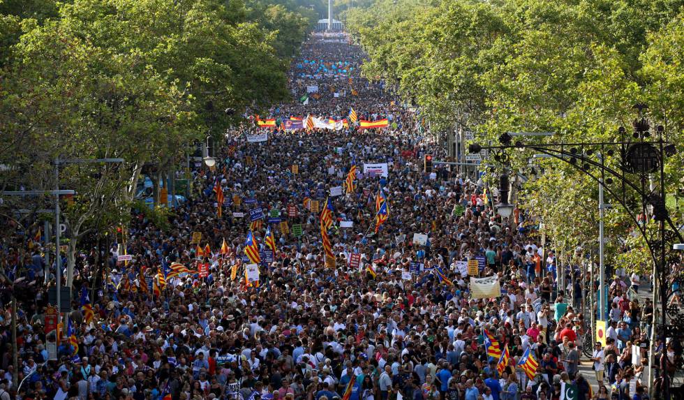 Barcellona: il mondo dell’arte catalano si schiera compatto contro la violenza anti-referendum