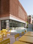 Terrasse du café « Le Studio », mYSLm © Fondation Jardin Majorelle / Photo Nicolas Mathéus