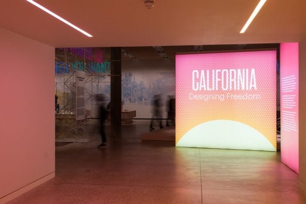 California Designing Freedom. Exhibition view at Design Museum, Londra 2017. Photo Luke Hayes