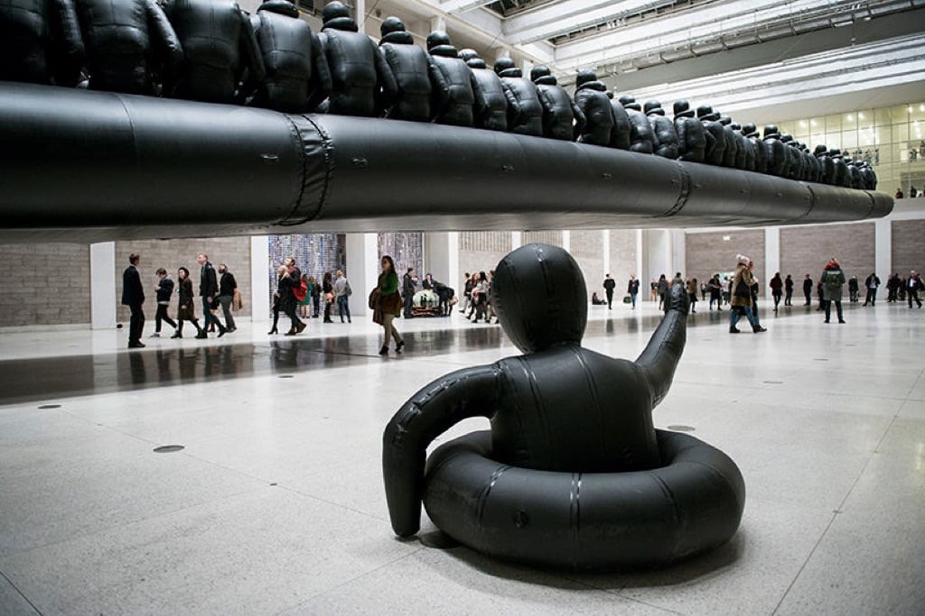 Law of the Journey di Ai Weiwei