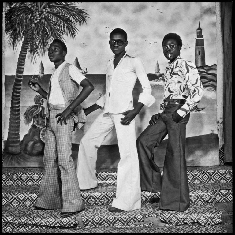 Sory Sanlé, Le Gentlemen de Cocody, 1978 © Sory Sanlé, courtesy of Morton Hill _ Reel Art Press