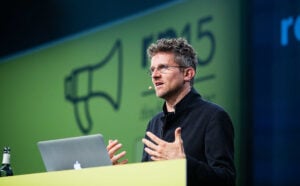 Carlo Ratti è il curatore della Biennale Architettura di Venezia 2025