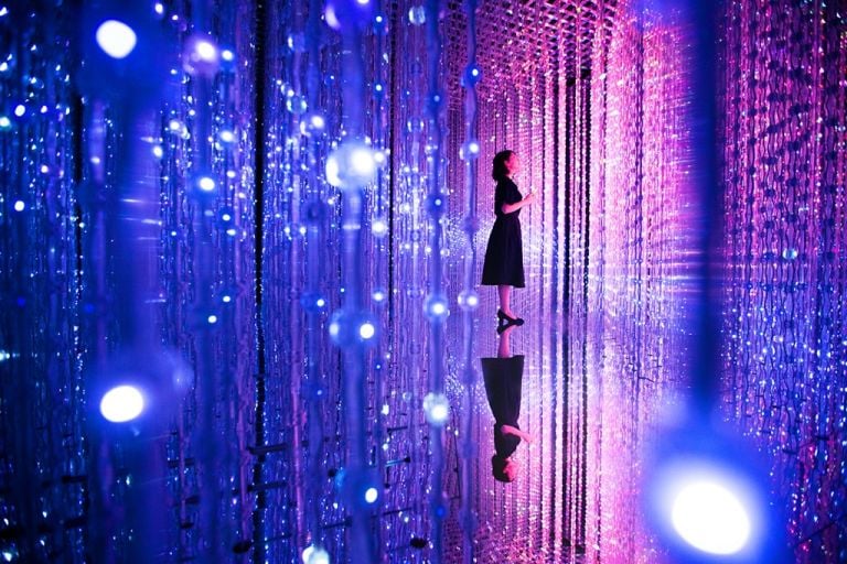 Crystal Universe, teamLab, 2015