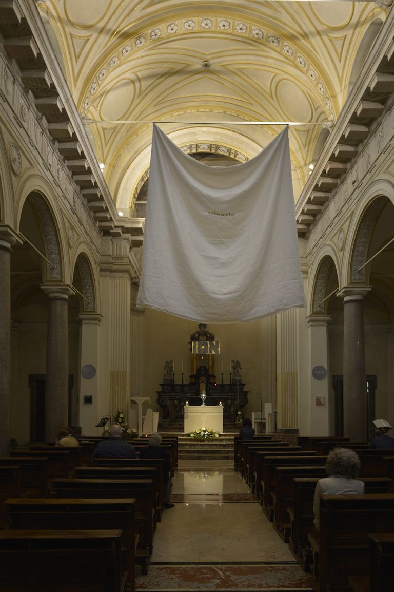 Ferruccio Ascari, installation view. Chiesa di San Raffaele, Milano, 2017