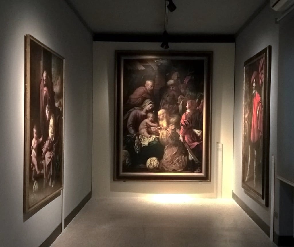Genovesino. Exhibition view at Museo Civico Ala Ponzone, Cremona 2017. Photo Stefano Bruzzese