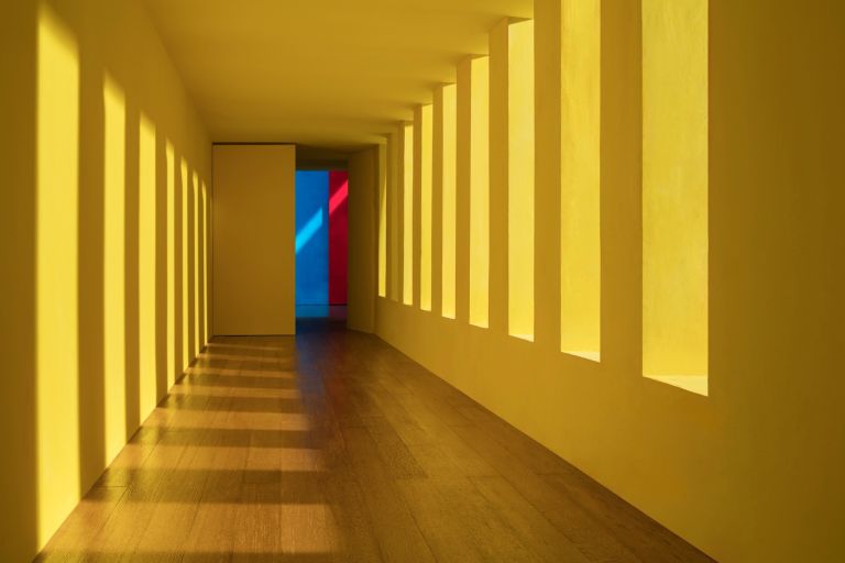 James Casebere, Yellow Passage, 2017, courtesy Galerie Templon, Paris Brussels, Paris Photo 2017
